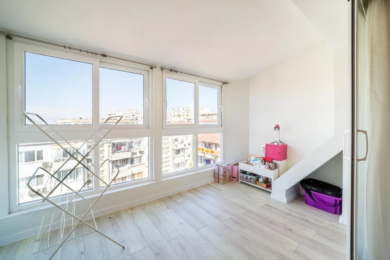 Julia Central Apartment Varna